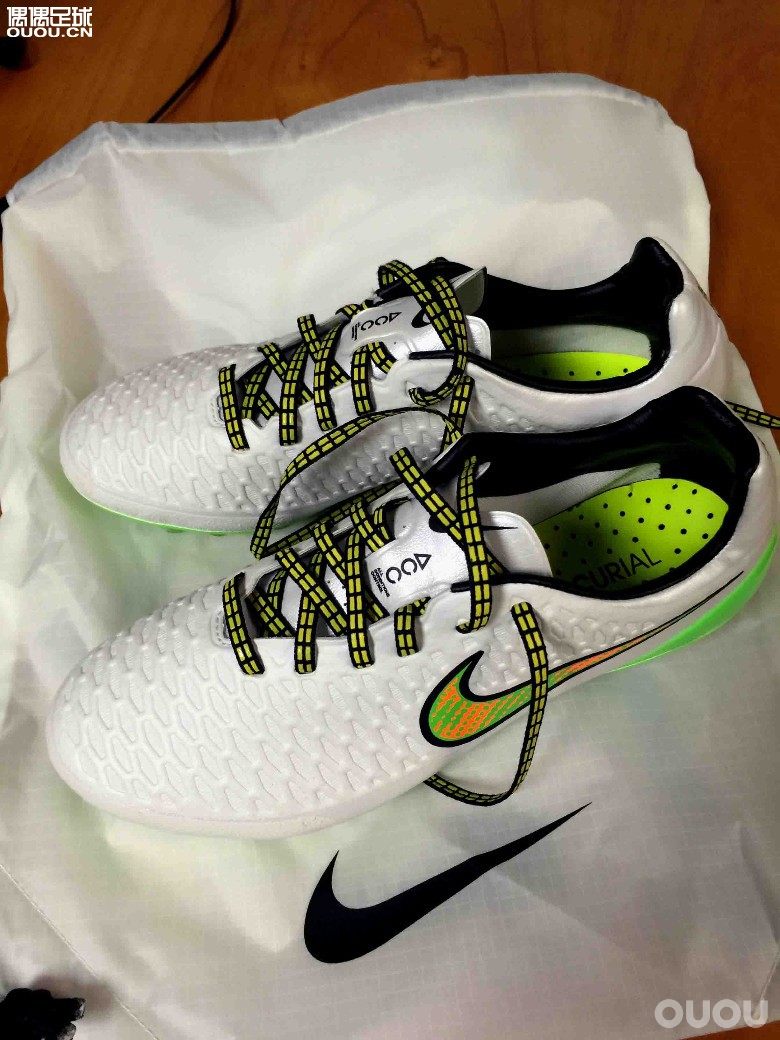 顶级低帮白绿配色鬼牌,供大家鉴赏~~~!