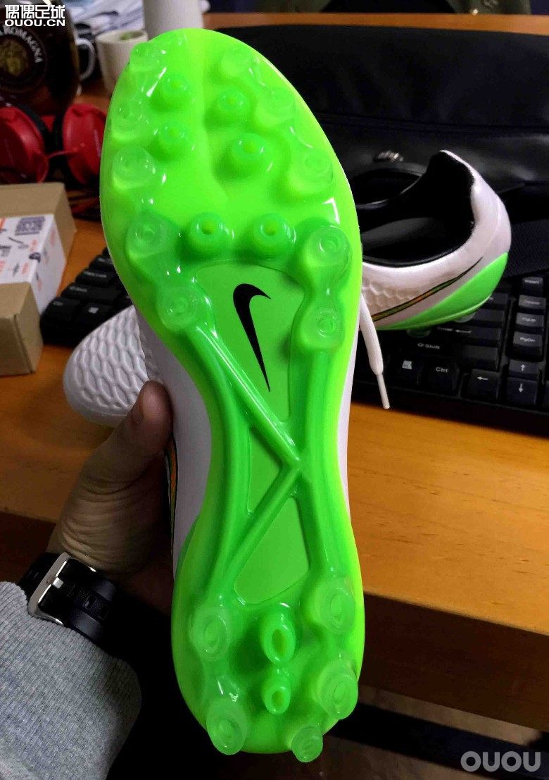 顶级低帮白绿配色鬼牌,供大家鉴赏~~~!