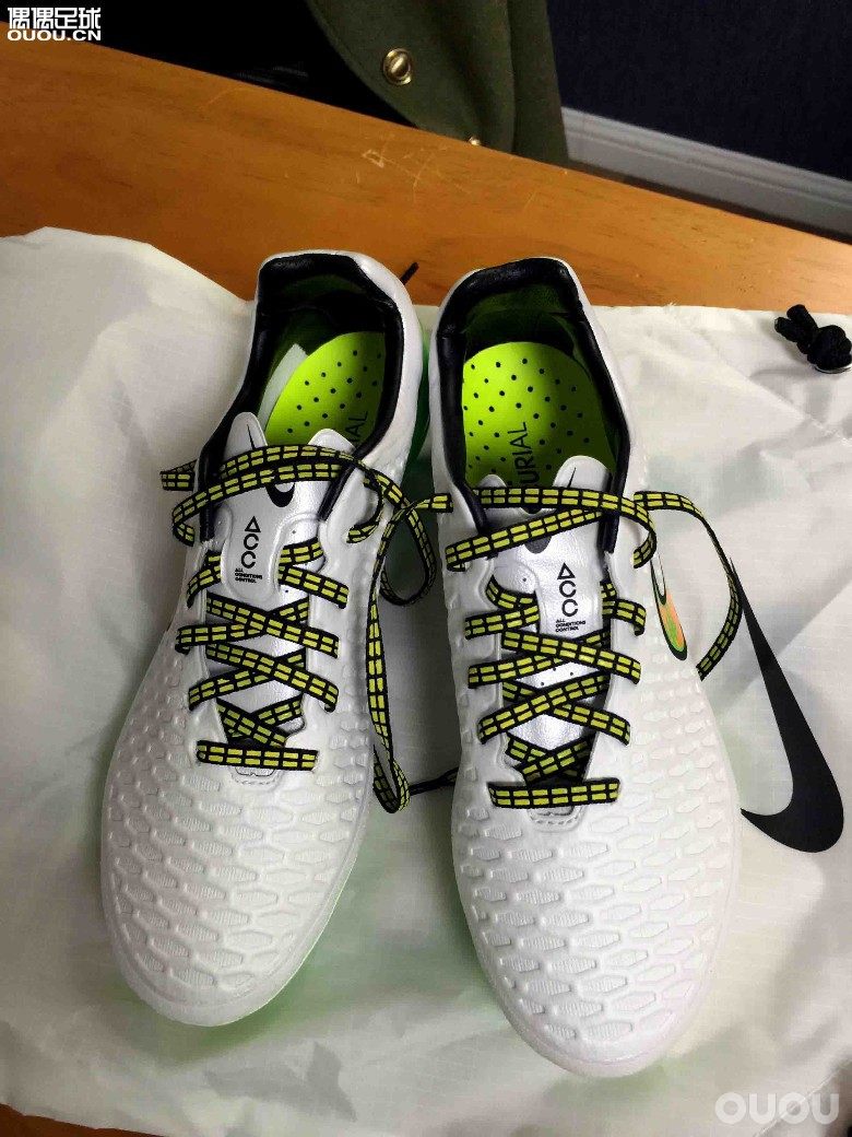 顶级低帮白绿配色鬼牌,供大家鉴赏~~~!