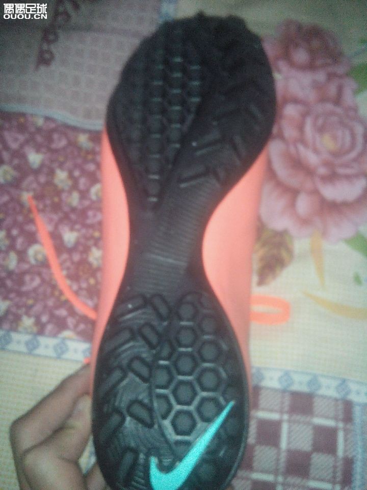 朋友的球鞋见鉴定一下