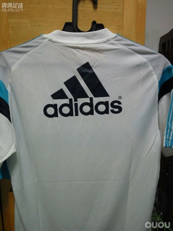 新入训练上衣求鉴定谢谢!