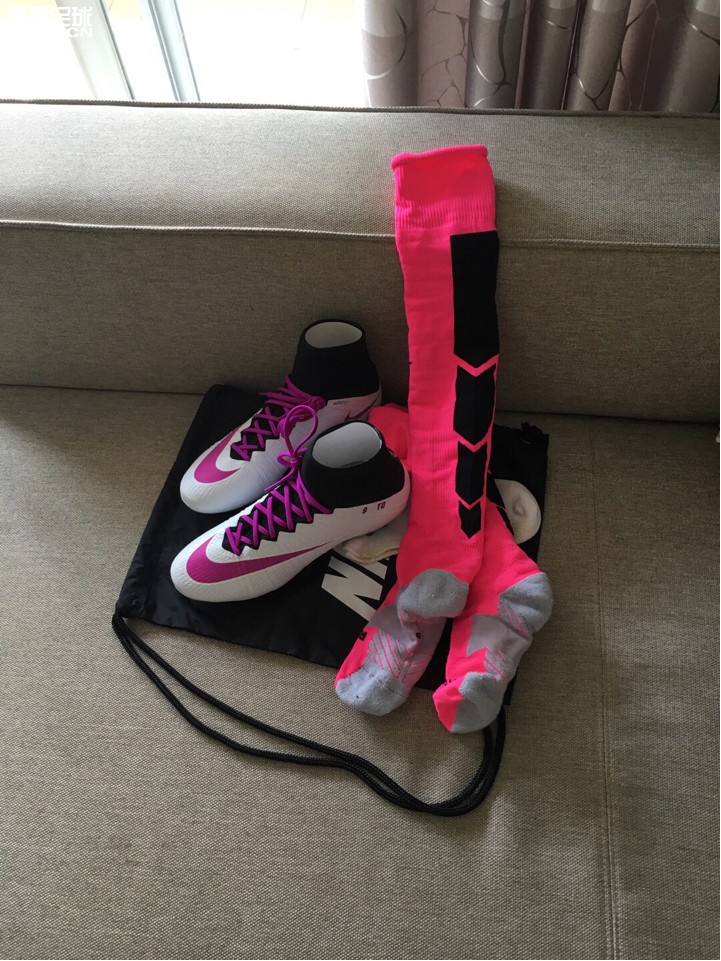 等了44天,谢谢克洛斯兄弟热情帮忙,祝你新婚快乐!