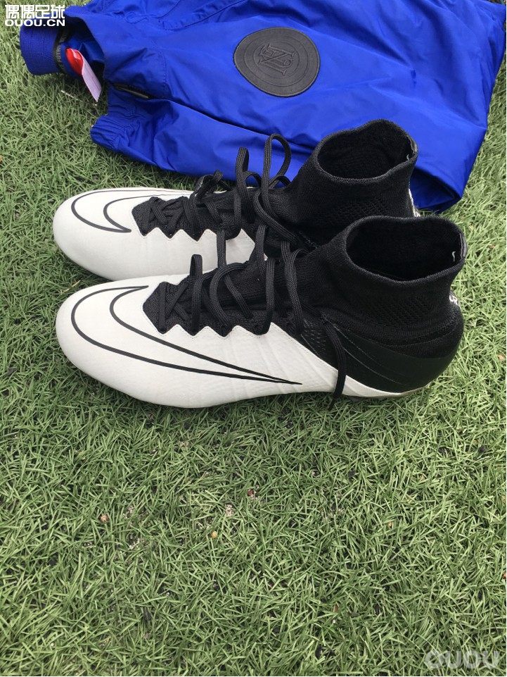 两个快递一起到