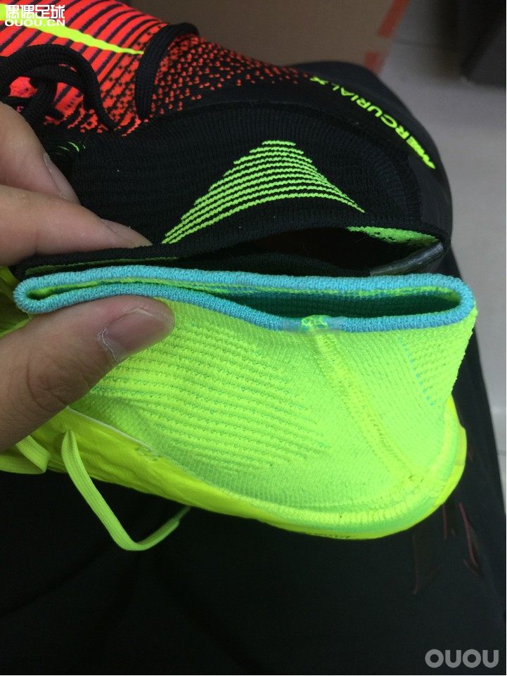 新刺客tf、换面毒蜂简单对比,朋友一直纠结刺客还是换面的毒蜂,所以这不靠谱的哥们居然都买了