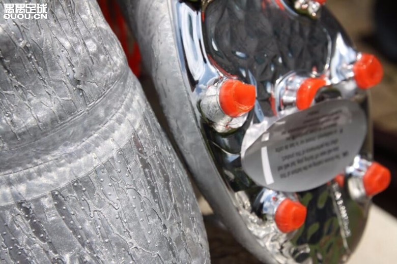 柳州首发  adidas X 16+ Purechaos FG 未来闪银天台杯配色