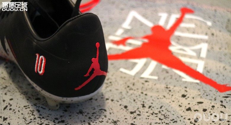 多图!!内马乔丹联名毒蜂2 Neymar X Jordan Hypervenom Phinish FG