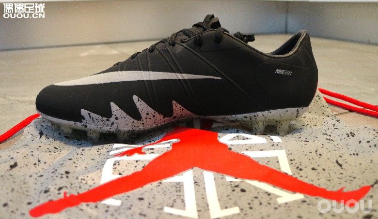 多图!!内马乔丹联名毒蜂2 Neymar X Jordan Hypervenom Phinish FG