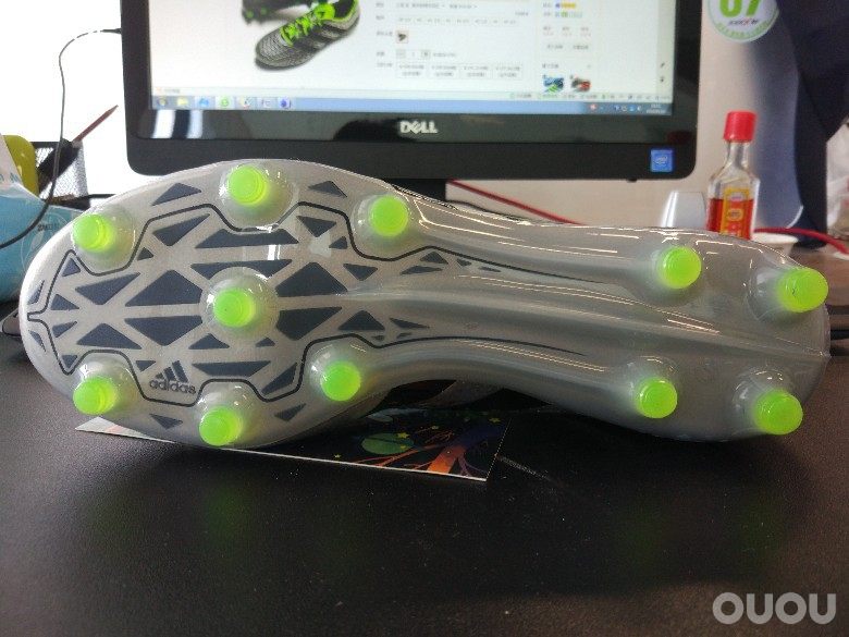 新入一双ACE16.1欧洲杯水银,求鉴定