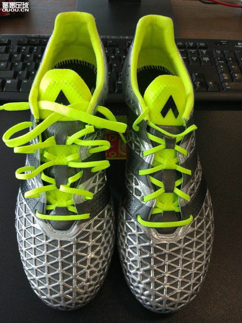 新入一双ACE16.1欧洲杯水银,求鉴定