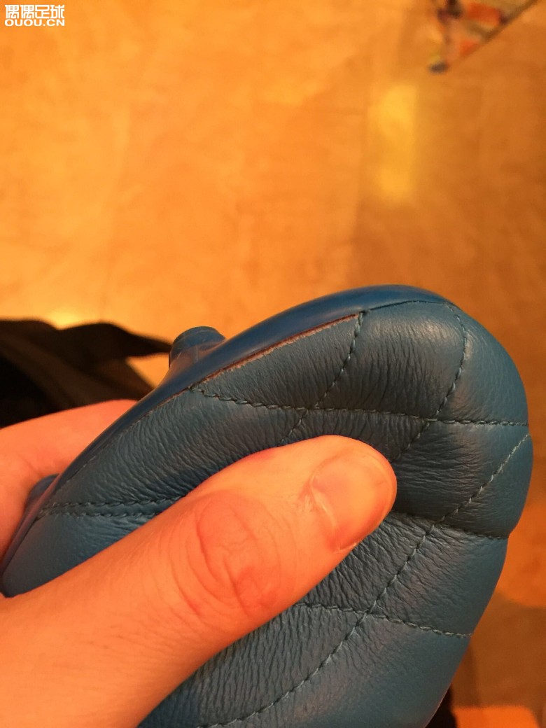 网购ADIDAS ACE16.3