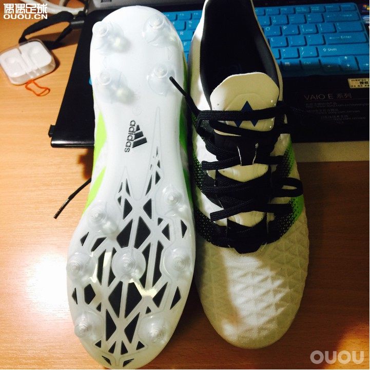 刺客返厂没回来,人家让我随便选作为赔偿,选个阿迪质量应该可以