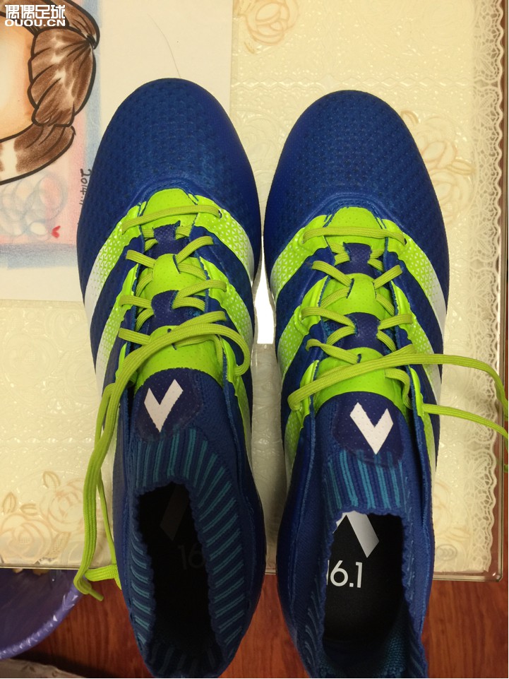 请各位帮忙看下,这是质量问题吗?Ace 16.1 primeknit