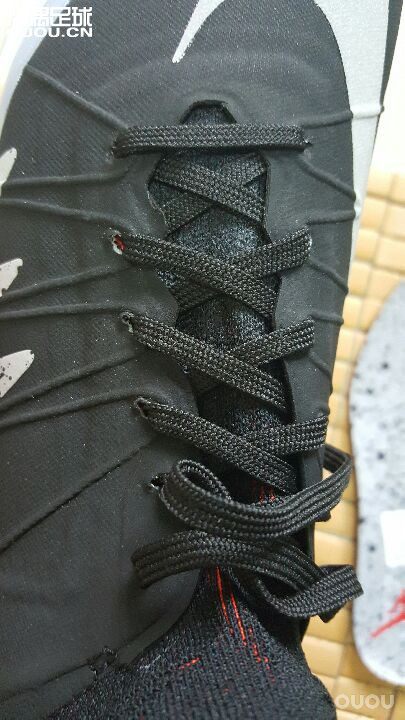 乔丹内马尔高帮碎钉