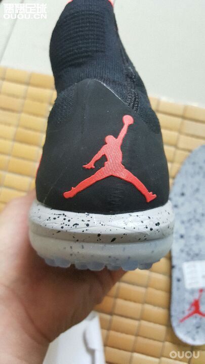 乔丹内马尔高帮碎钉