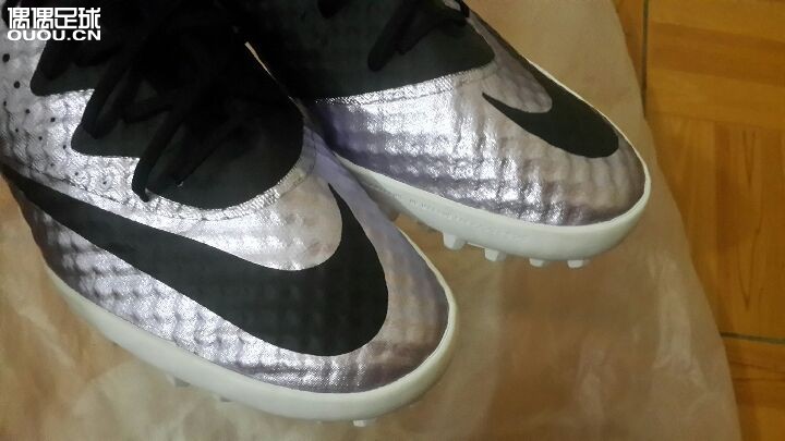 刺客十顶级碎钉~小弟新入了一双Nike mercurial X finale tf(液态金属配色)