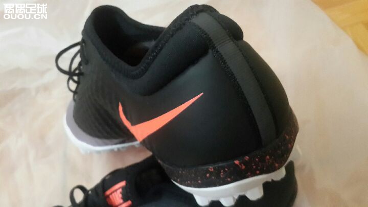 刺客十顶级碎钉~小弟新入了一双Nike mercurial X finale tf(液态金属配色)