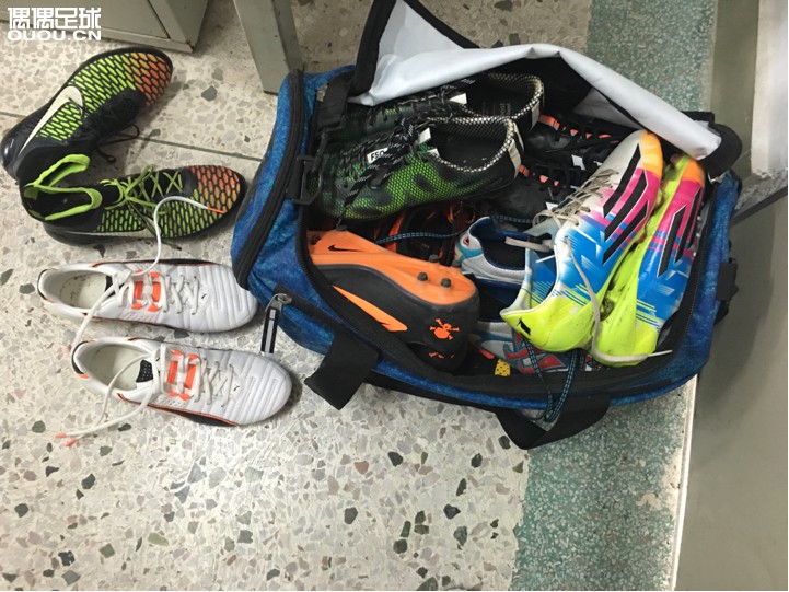 发两张我还没在论坛发过的照片