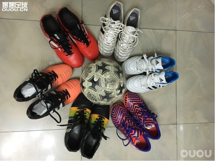 实战派,一张流。狂战士意外的合脚,一下子入了两双,猎14纯粹情怀,释迦是真喜欢,人草大场必选。