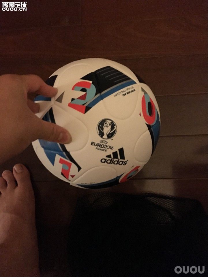 請問這正嗎?還有是什麼等級的?謝謝大神們???