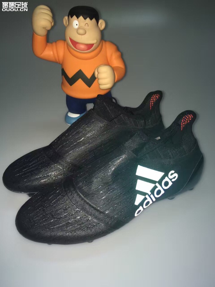 真心好看,还是喜欢黑色,可惜啊