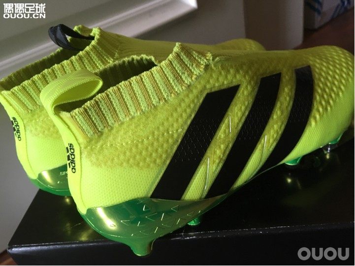 作为颜值控我还是没有忍住!     