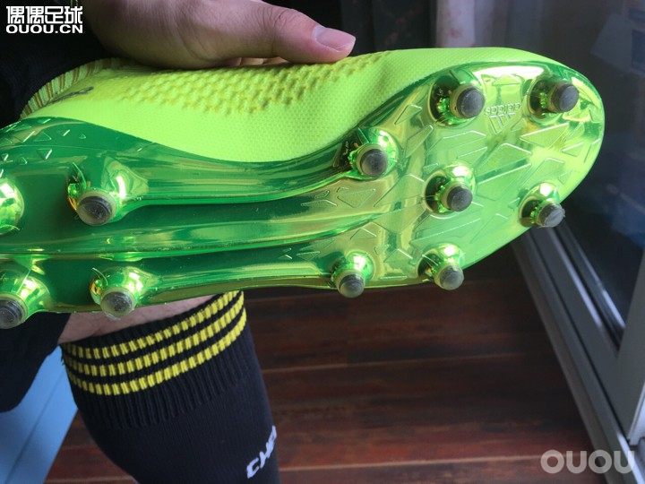 作为颜值控我还是没有忍住!     