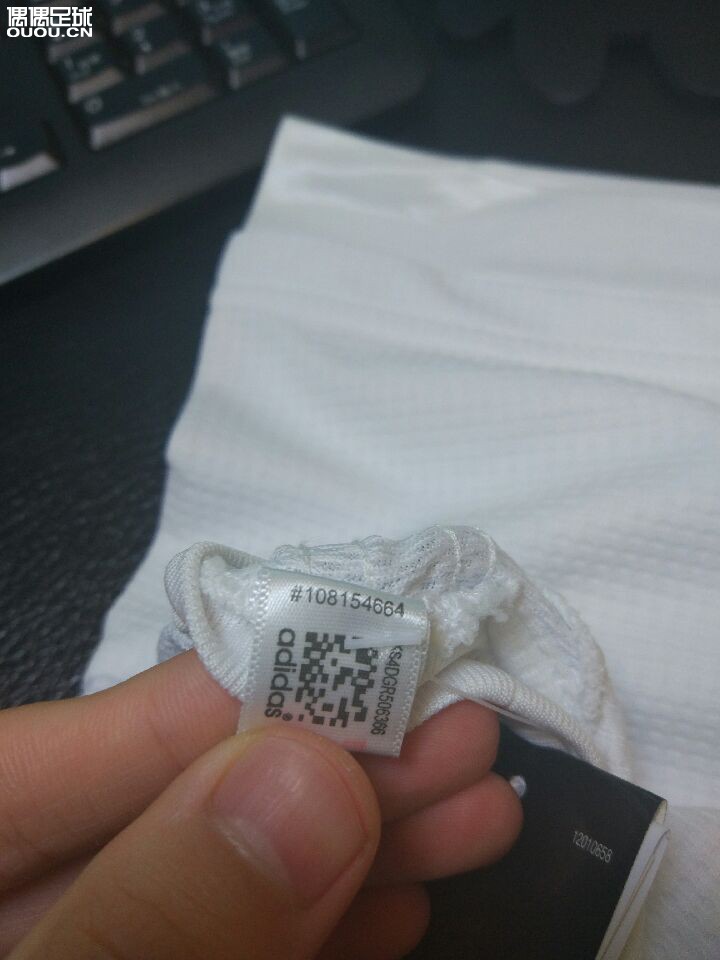 怎么觉得这件是假货,产地为什么不是越南?