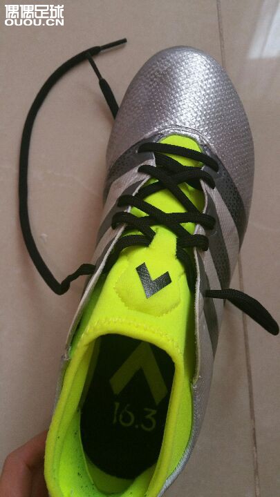 求各路大神看看这双鞋正吗?