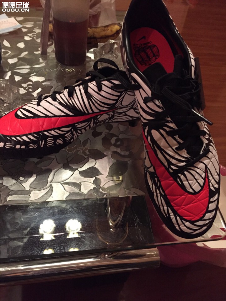 闲来无事晒晒鞋!要不都快生虫子了!?