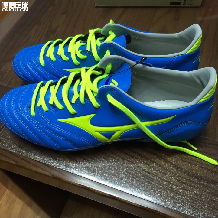 韩淘Mizuno morelia neo kl ag到手了。11号下单,17号收货,顺便求大神鉴定。