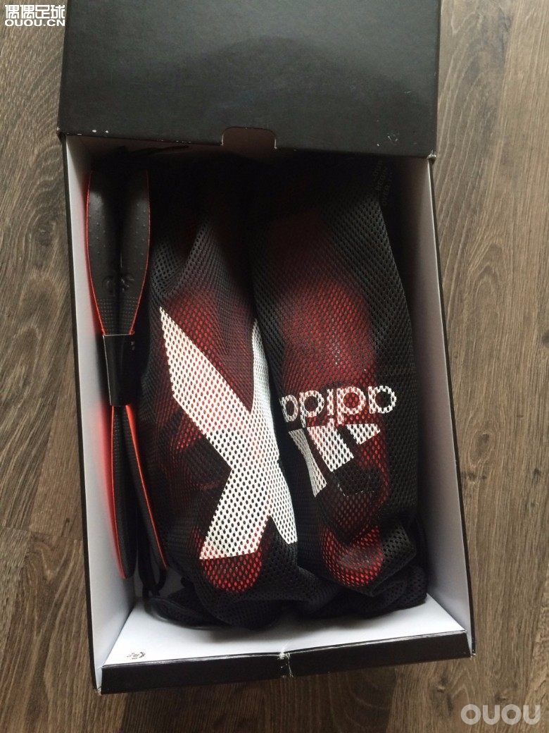 请论坛各位大神帮我鉴定下这个X16+ 感谢!!!