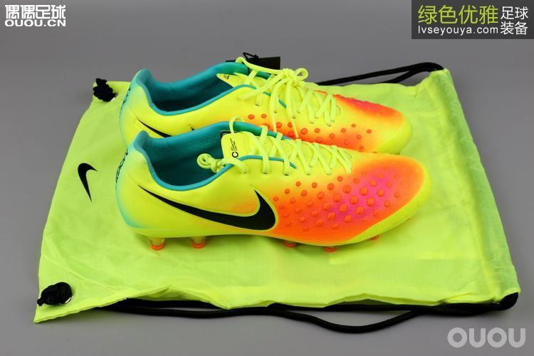 鬼牌二代足球鞋重装上阵!