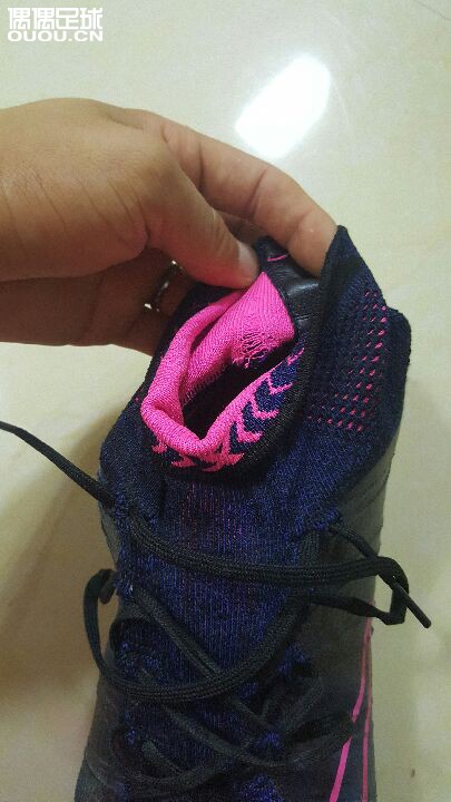 这超顶级高帮这么不禁穿啊?拥有这双刺客TF的朋友有没有跟我一样的?