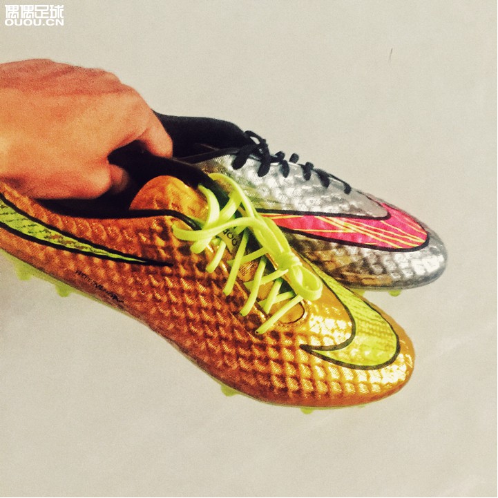 最骚不过鸳鸯 最爱不过刺客 ????