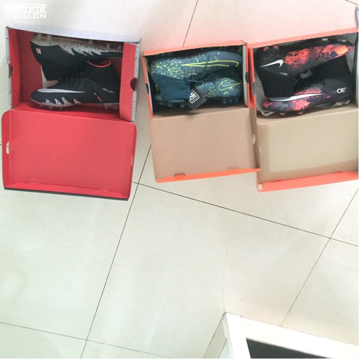 快开学了,怒开三箱!