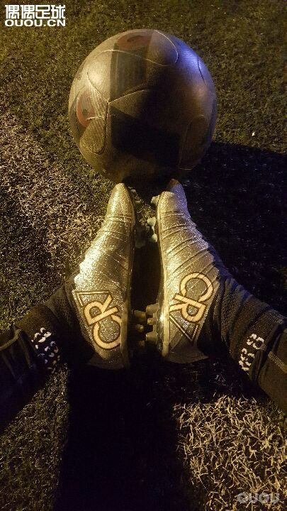 SF4测评  穿过了 顶级毒蜂1 莫雷拉neo  evopower1.3  次顶级刺客十