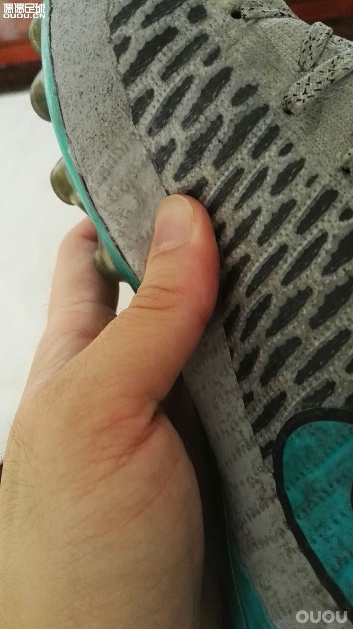 吐槽下越南做工,估计我是第一个。