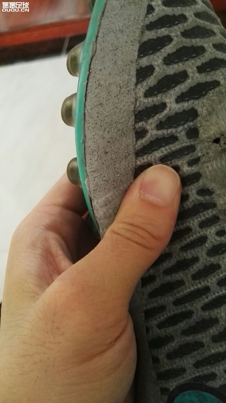 吐槽下越南做工,估计我是第一个。