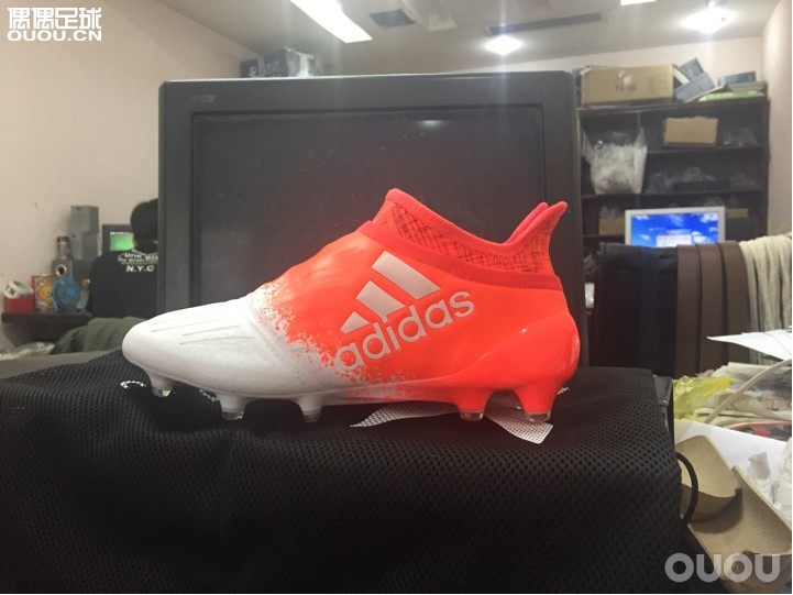 X16+女款配色开箱是不是论坛首发?