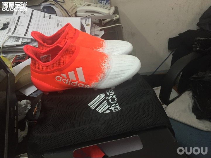 X16+女款配色开箱是不是论坛首发?