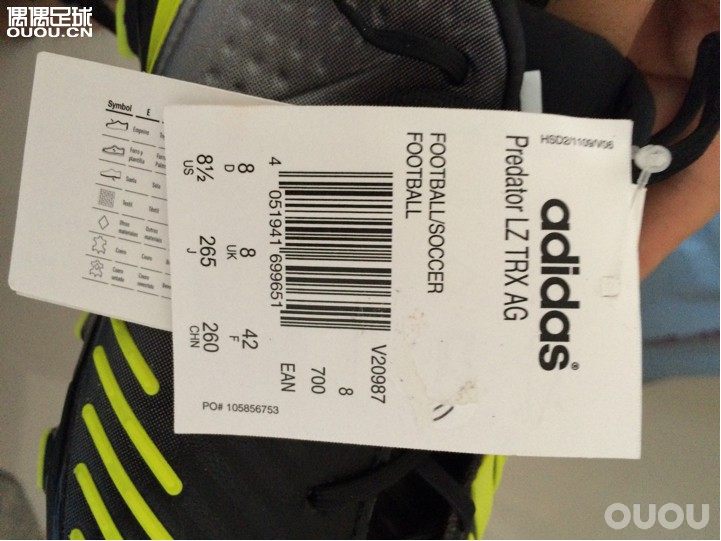 各位大神帮忙鉴定下鞋子