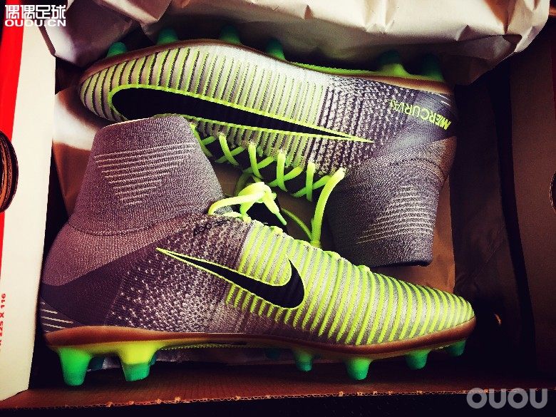 NIKE MERCURIAL SUPERFLY V 精英配色开箱鉴赏