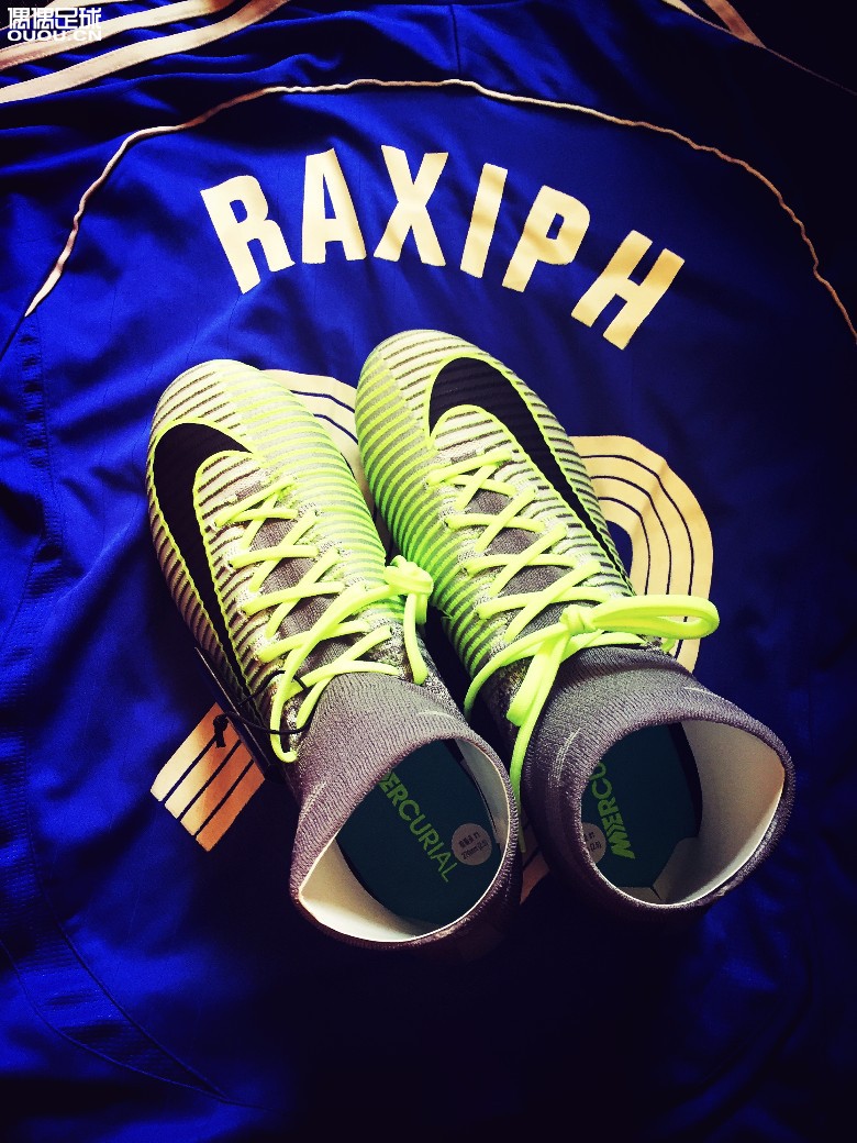 NIKE MERCURIAL SUPERFLY V 精英配色开箱鉴赏