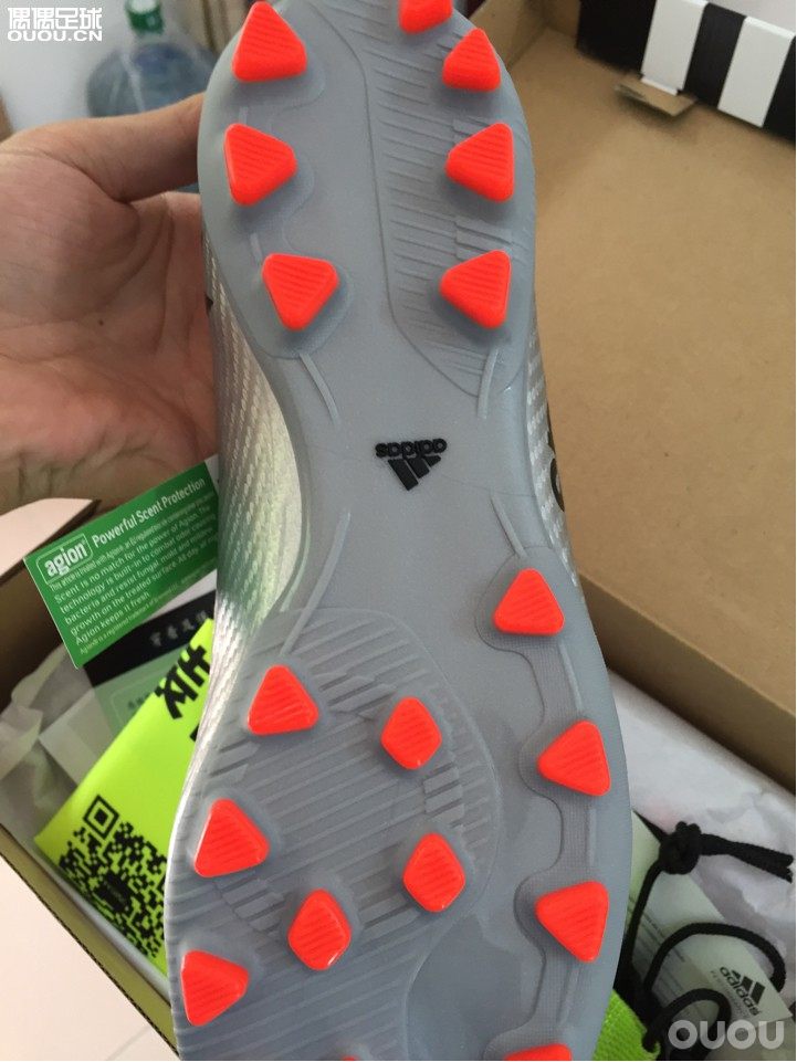 来大神鉴定真伪。感谢。