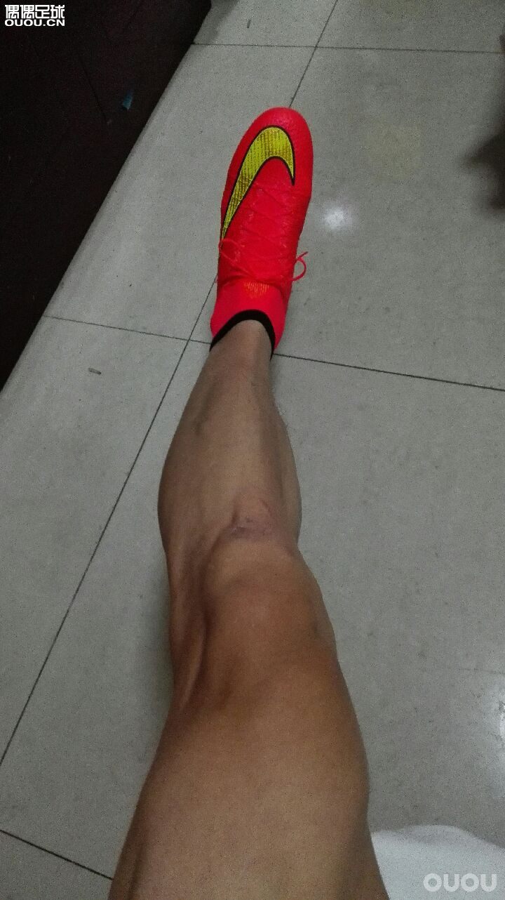 鞋刚到,一直垂涎这款很久了,今天终于入手。大家看看正不正?