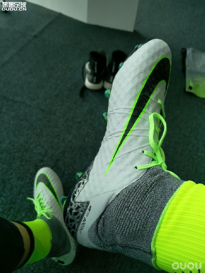 精英系列毒蜂到报道!完美的配色?