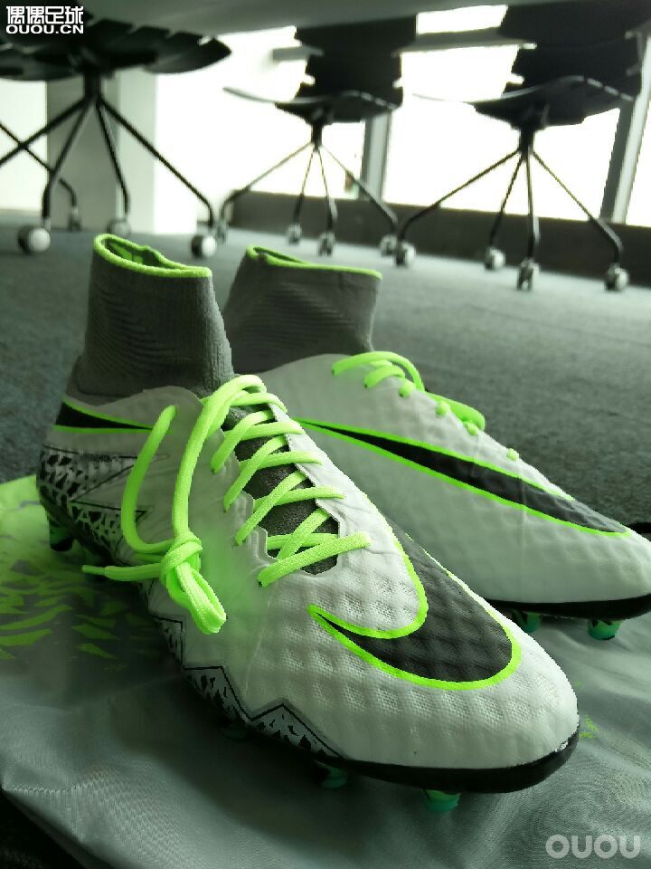 精英系列毒蜂到报道!完美的配色?