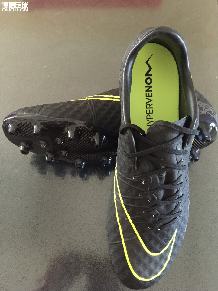 算不算首发?历时十一天,pds德国站购买,毒蜂2顶级暗黑系列。