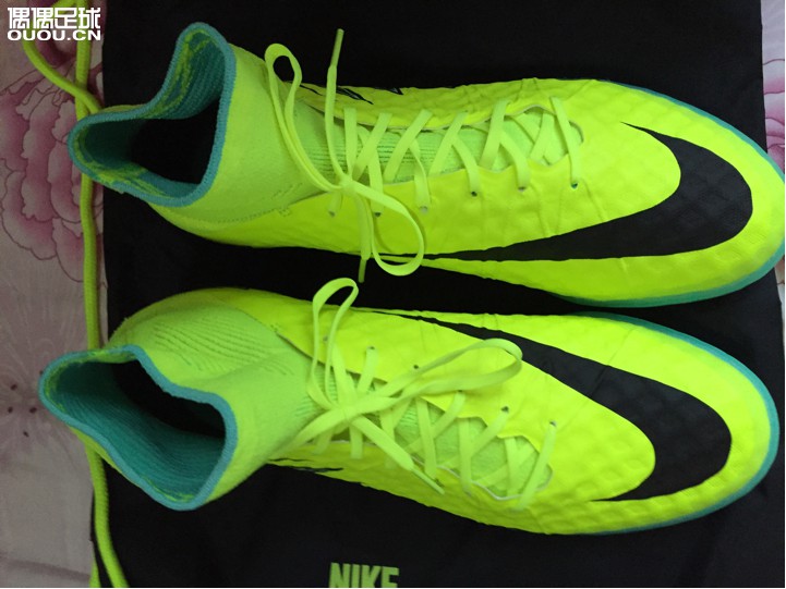 大家帮我看看这鞋正吗?