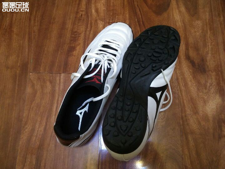 唠叨一下自己的球鞋。